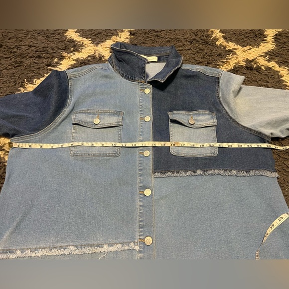 Women’s Patched Denim Button Down Shirt - Picture 7 of 10